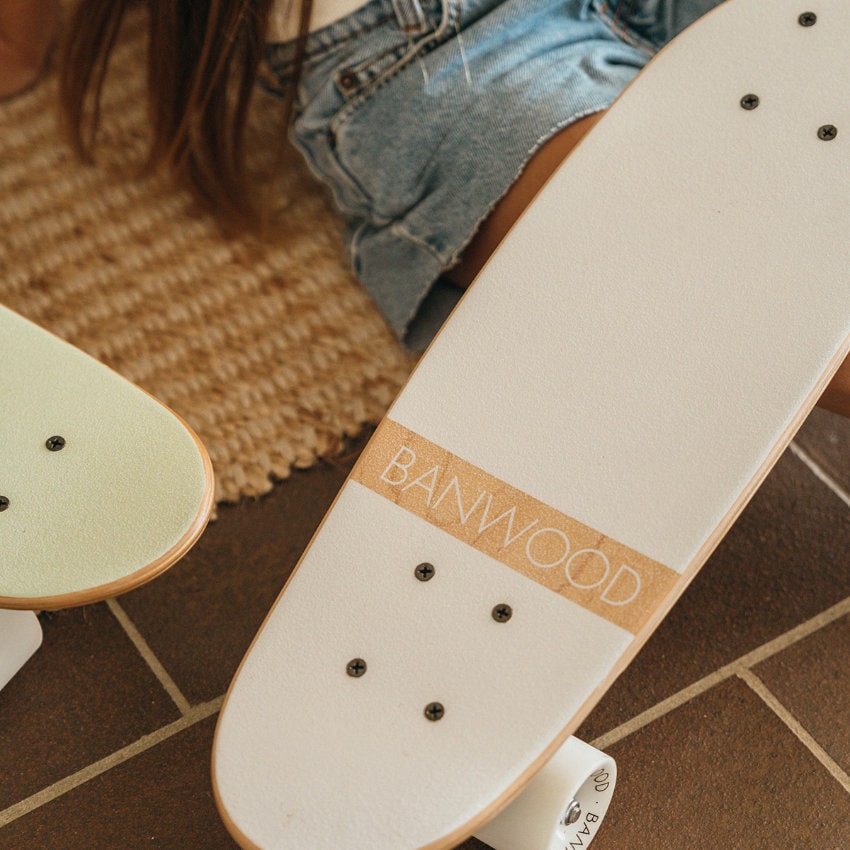 Banwood skateboard - cream