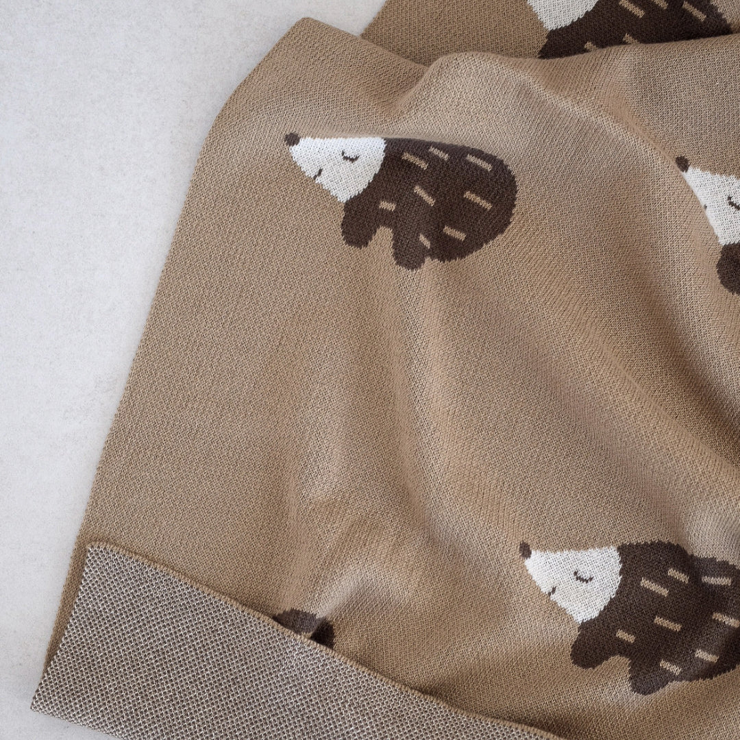 Little Otja organic cotton blanket - hedgehogs