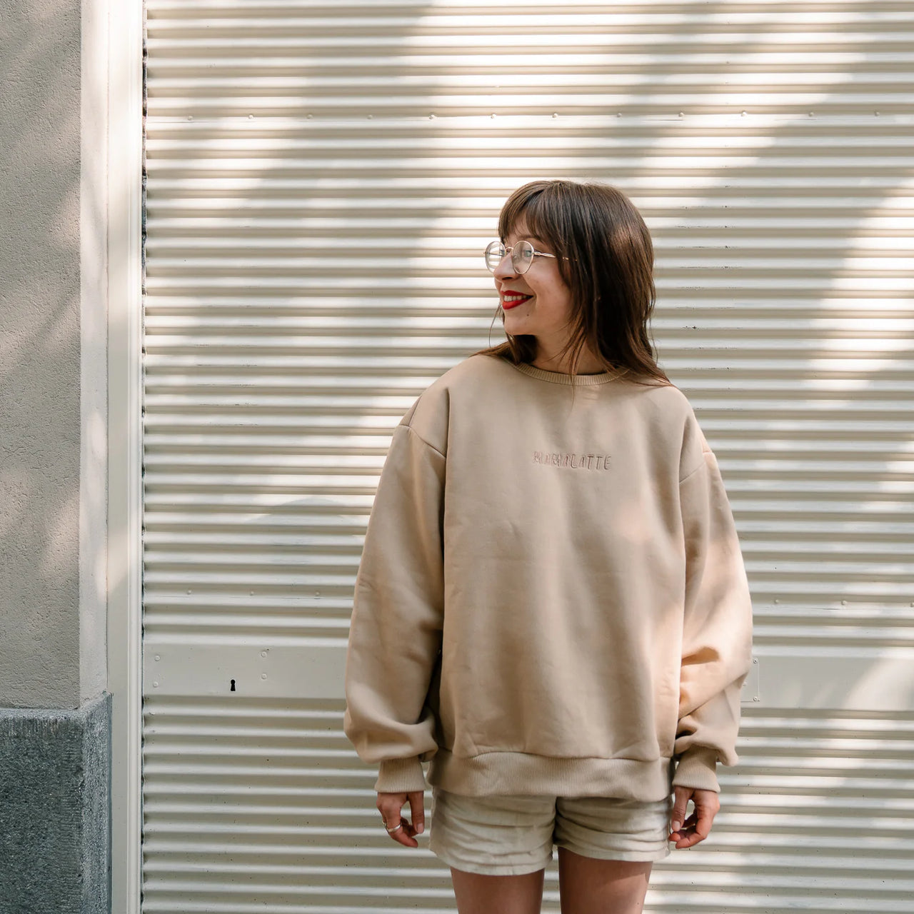 Millaw oversized mikina Mamalatte Capuccino