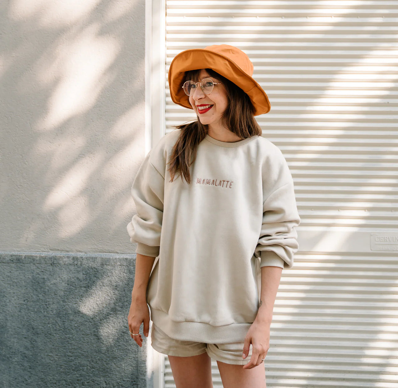 Millaw oversized mikina Mamalatte brown
