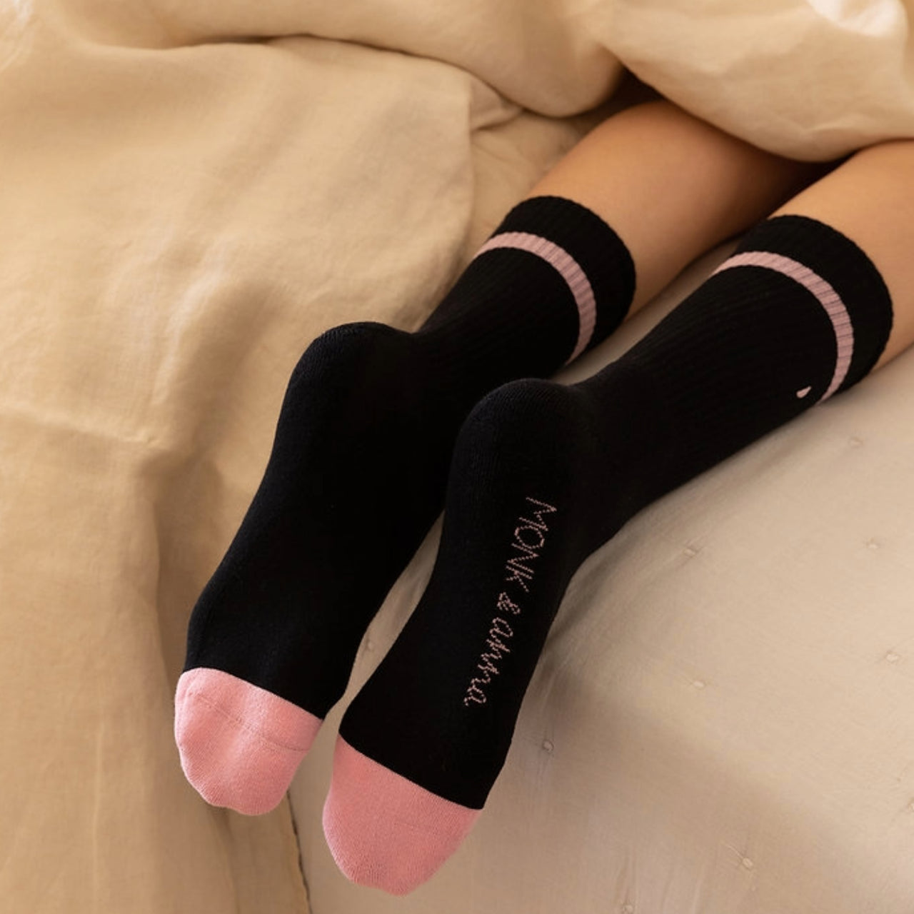 Monk&Anna sport sock • black/bloom
