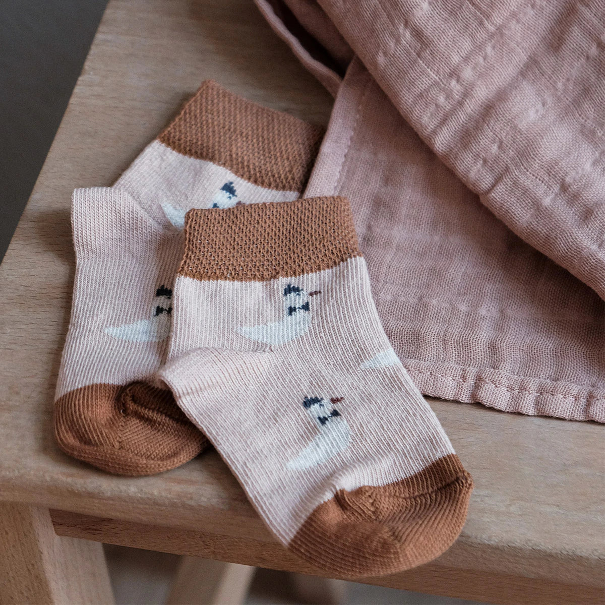Little Otja cotton socks with goose 